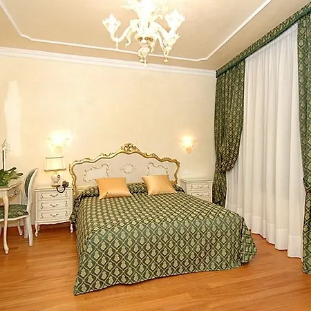 Отель San Luca