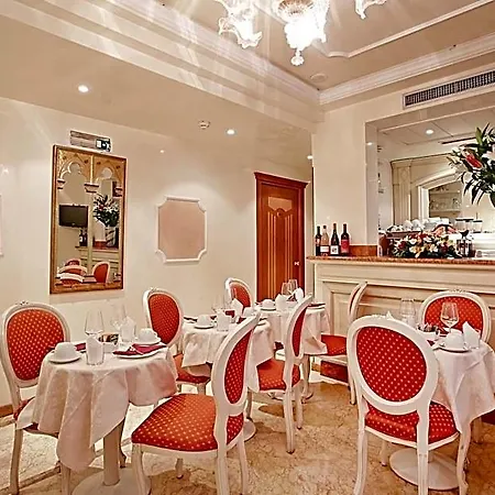 San Luca 3* Venice