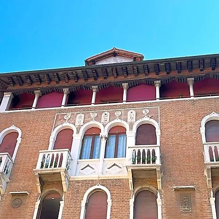 San Luca Hotel
