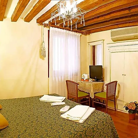 San Luca 3* Venecia