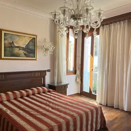 Hotel San Luca Venetië