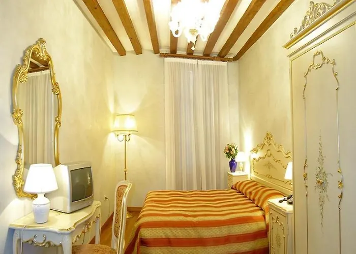 Hotel San Luca