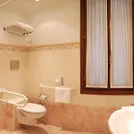 Hotel San Luca