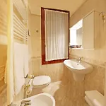 San Luca Ξενοδοχείο 3*