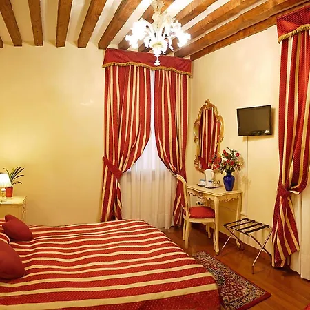 فندق San Luca