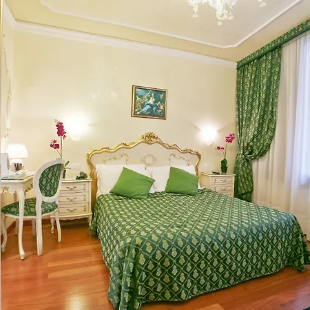 San Luca Hotel