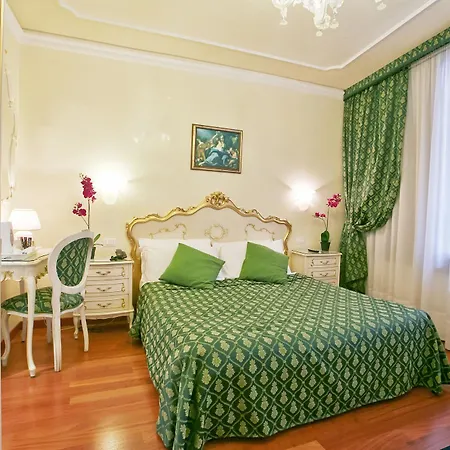 Hotel San Luca Venise